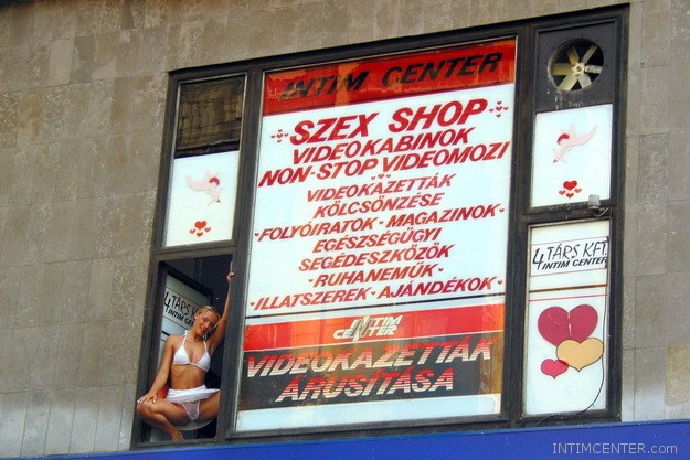 Minden nap nyitva az Intim Center szexshop Budapest, Károly krt. 14. félemelet